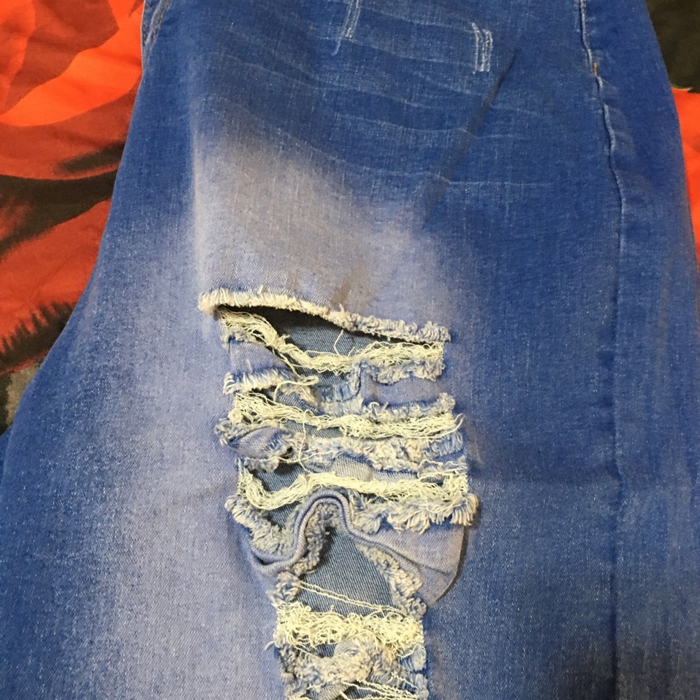 Pants - Picture 3 of 9